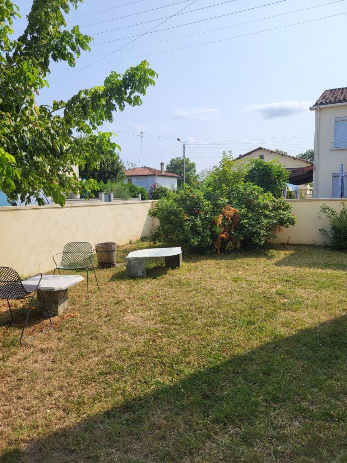 Maison Cosy - 4 Chambres Doubles Bergerac Buitenkant foto